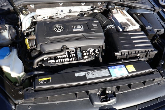 2017 Volkswagen Golf R