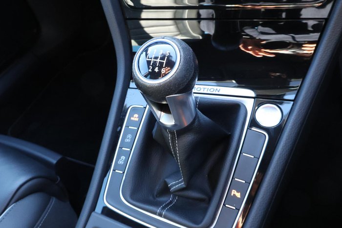 2017 Volkswagen Golf R