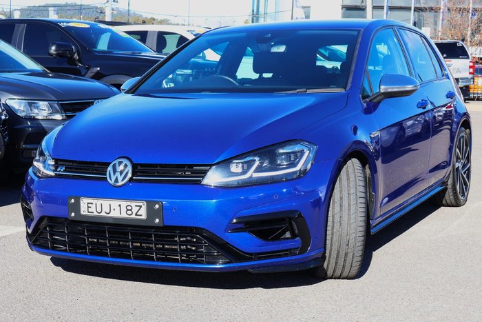 2017 Volkswagen Golf R