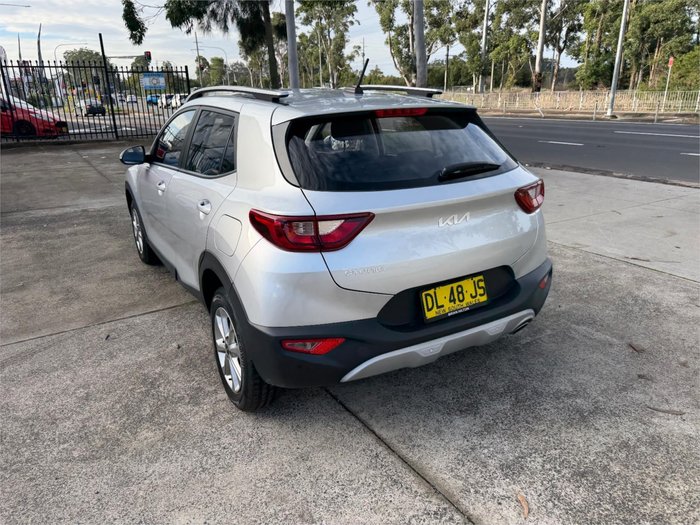 2024 KIA STONIC S