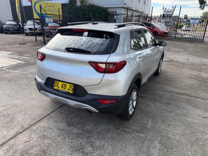 2024 KIA STONIC S