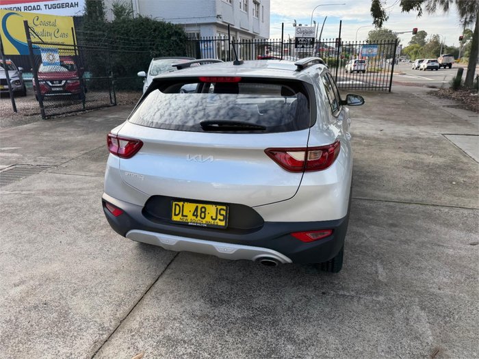 2024 KIA STONIC S