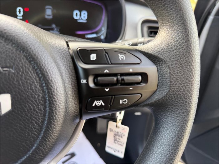 2024 KIA STONIC S