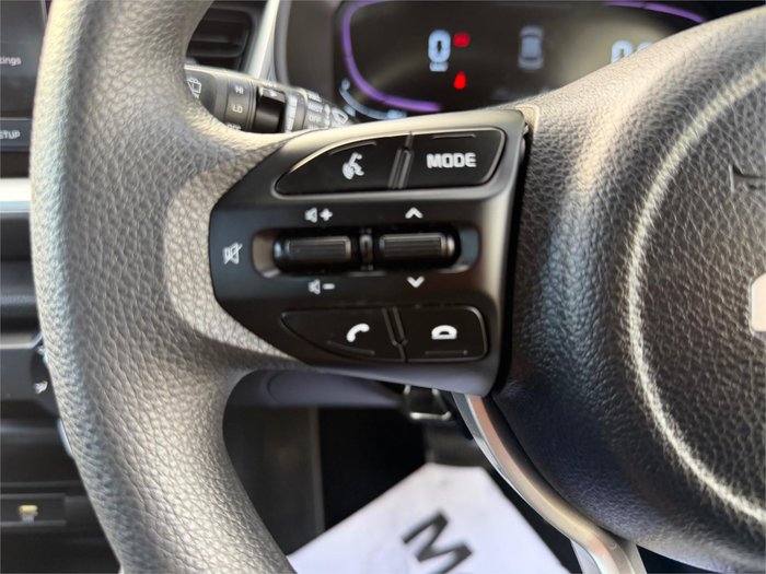 2024 KIA STONIC S