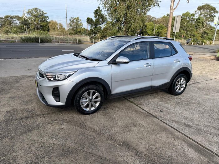 2024 KIA STONIC S