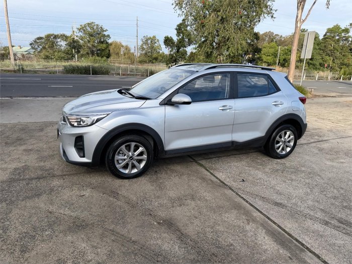 2024 KIA STONIC S