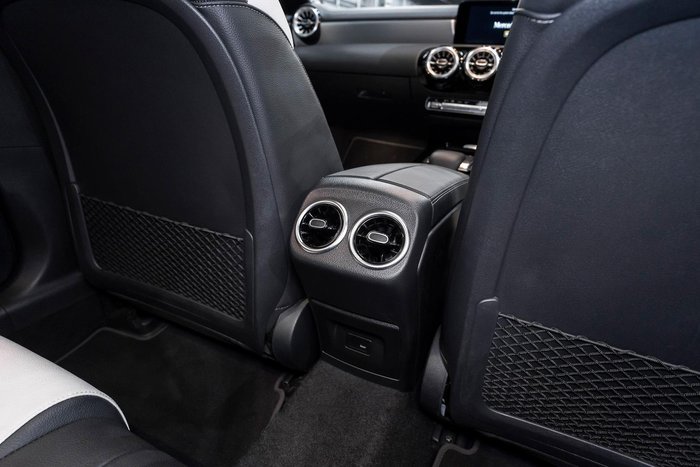 2021 Mercedes-Benz CLA-Class CLA200
