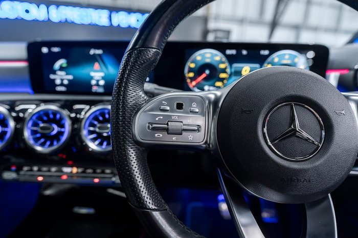 2021 Mercedes-Benz CLA-Class CLA200