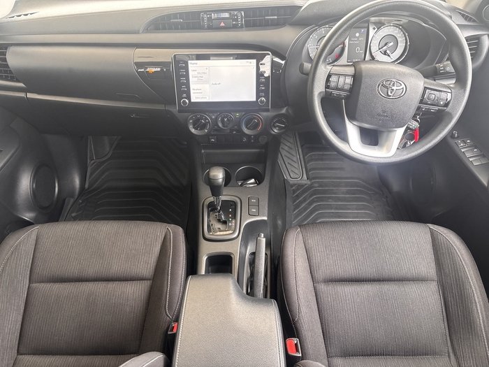 2025 Toyota Hilux