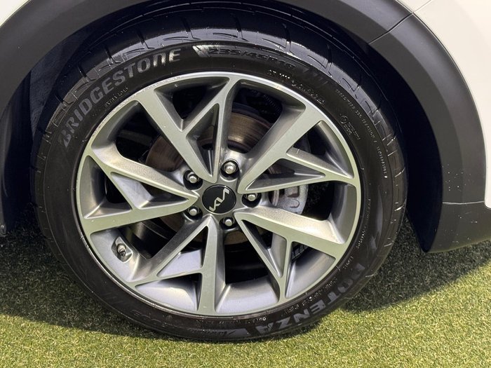 2022 Kia Niro Hybrid Sport