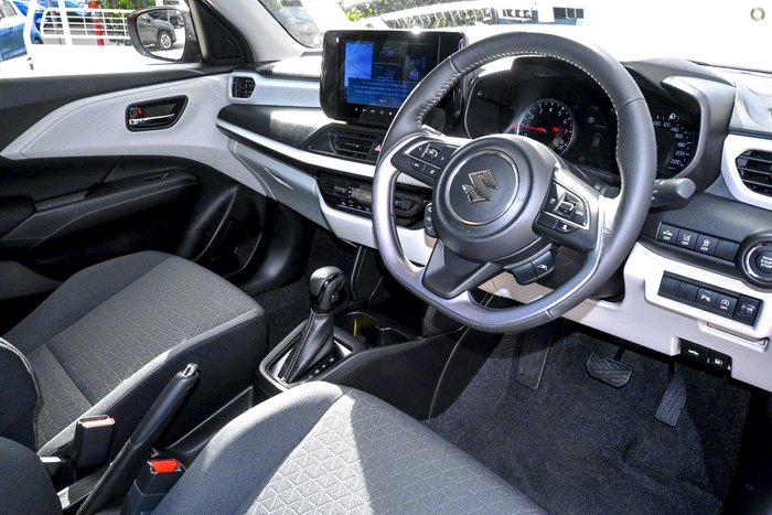 2026 Suzuki Swift Hybrid Plus