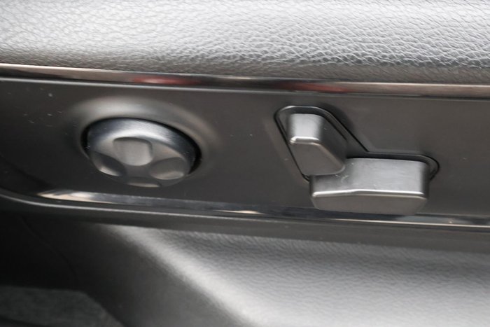 2022 RAM 1500 Limited RamBox