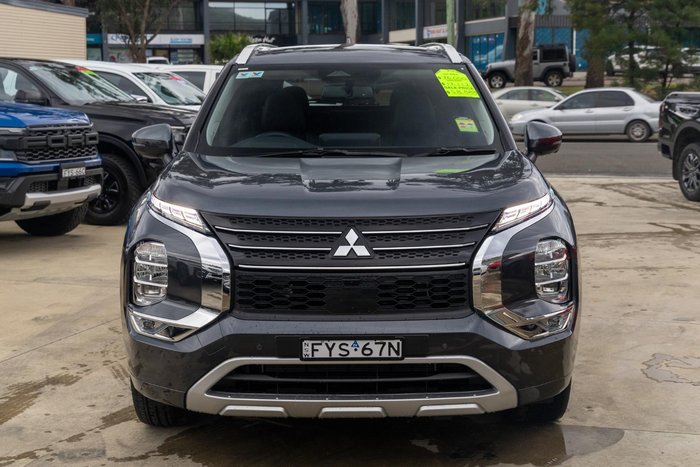 2025 Mitsubishi Outlander PHEV Exceed