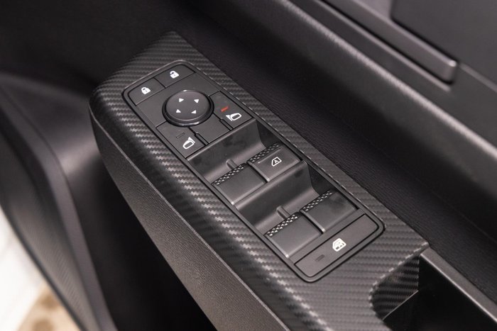 2025 Mitsubishi Triton GLX-R
