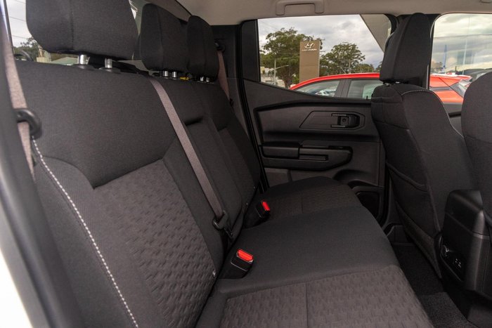 2025 Mitsubishi Triton GLX-R