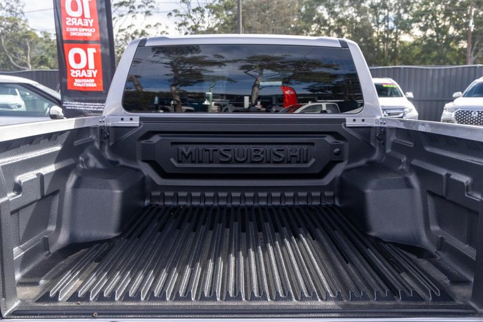 2025 Mitsubishi Triton GLS