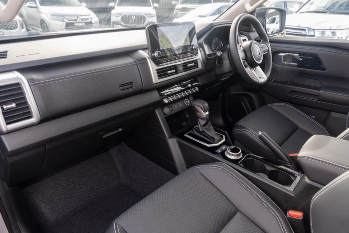 2025 Mitsubishi Triton GLS