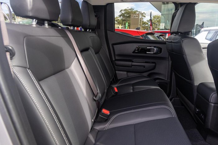 2025 Mitsubishi Triton GLS