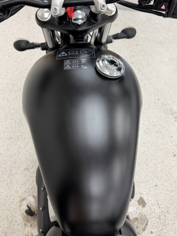 2018 Triumph STREET TWIN Black