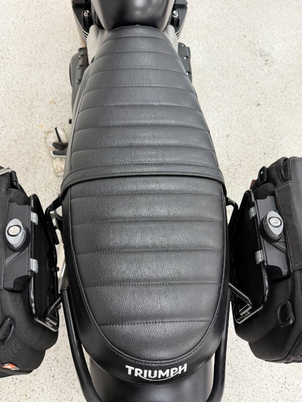 2018 Triumph STREET TWIN Black