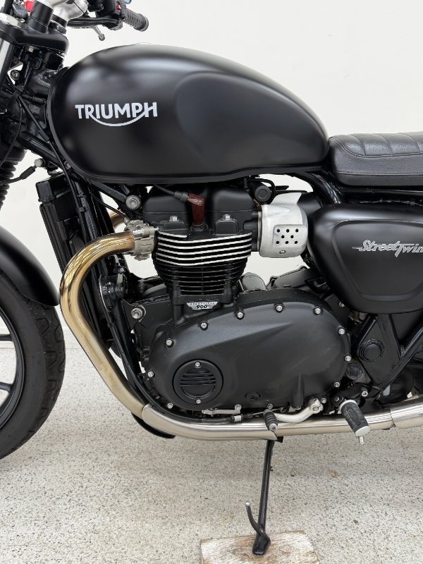 2018 Triumph STREET TWIN Black