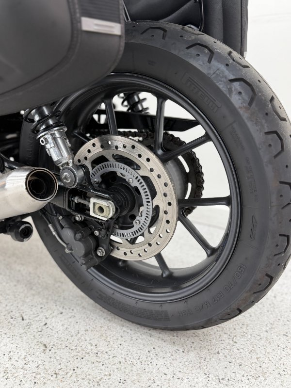 2018 Triumph STREET TWIN Black