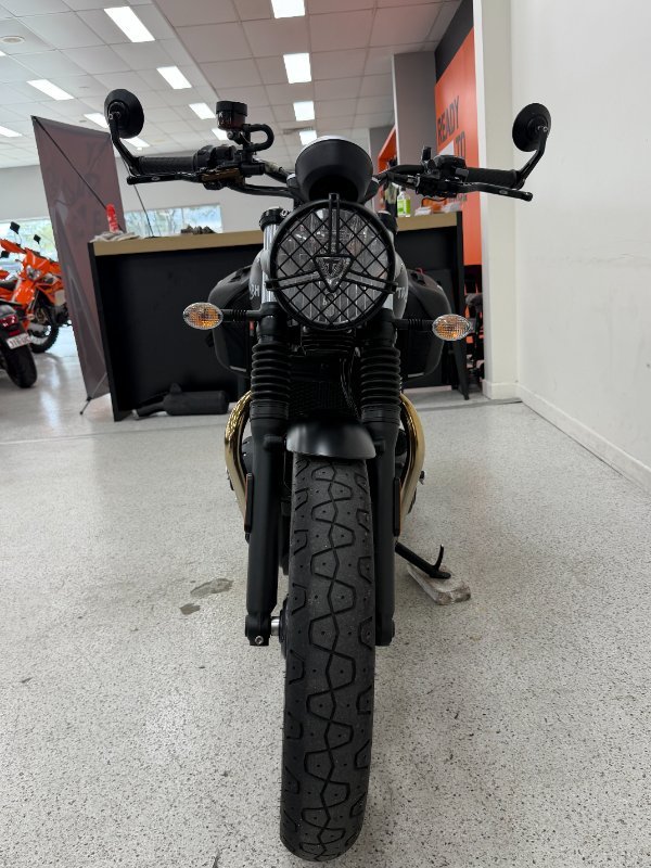 2018 Triumph STREET TWIN Black