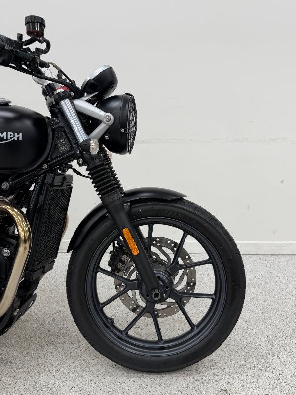 2018 Triumph STREET TWIN Black