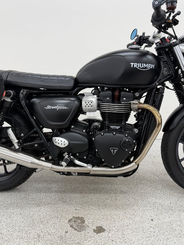 2018 Triumph STREET TWIN Black