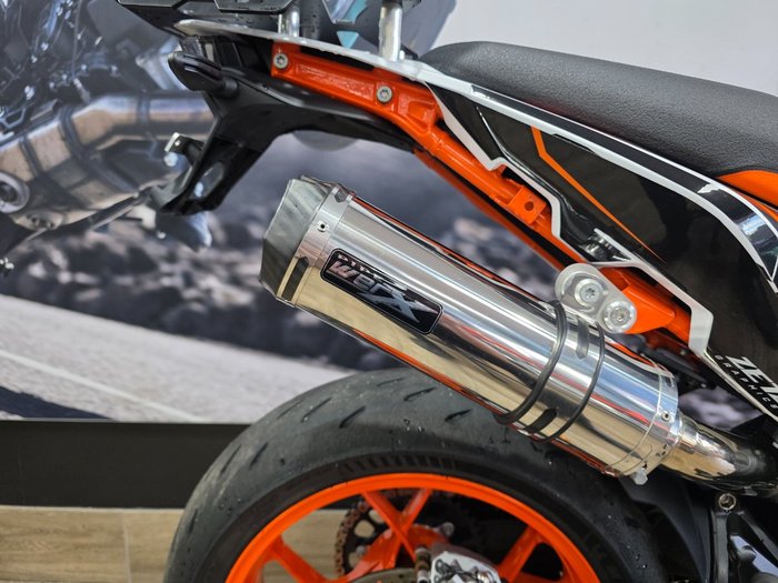 2023 Ktm 890 SM-T Black