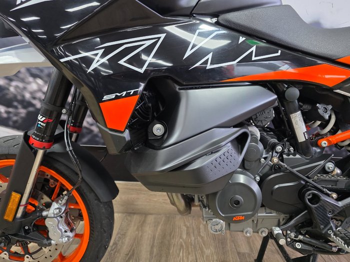 2023 Ktm 890 SM-T Black