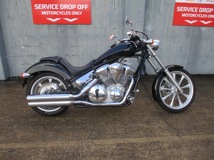 2010 Honda VT1300CX BLACK