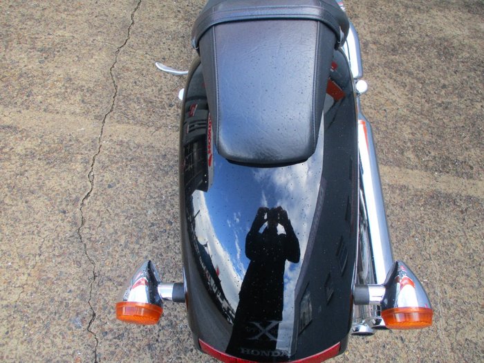 2010 Honda VT1300CX BLACK