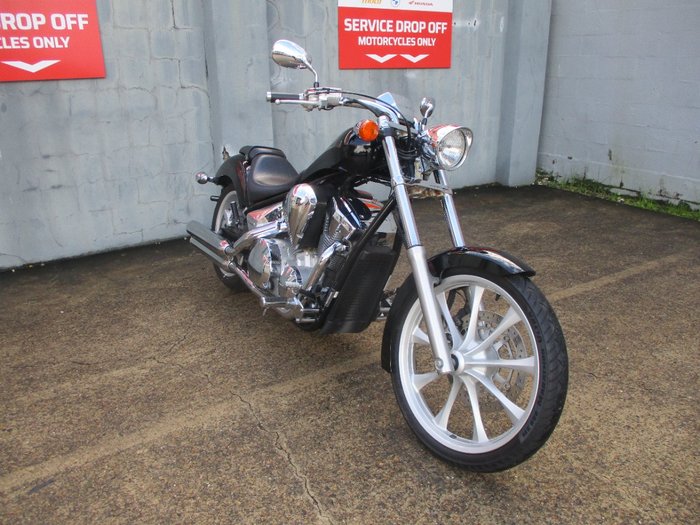 2010 Honda VT1300CX BLACK