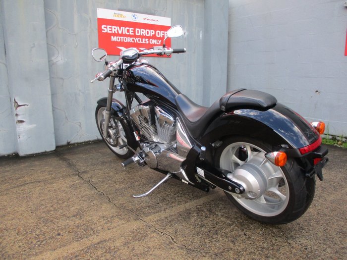 2010 Honda VT1300CX BLACK