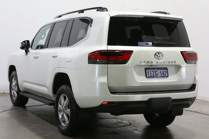 2026 Toyota Landcruiser VX