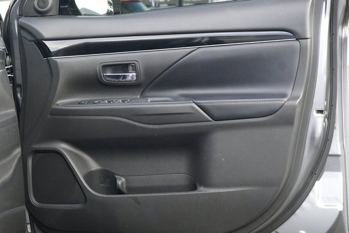2019 Mitsubishi Outlander LS