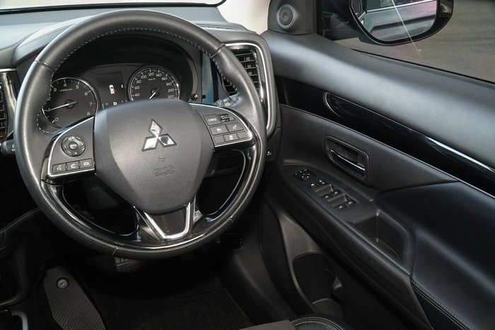 2019 Mitsubishi Outlander LS