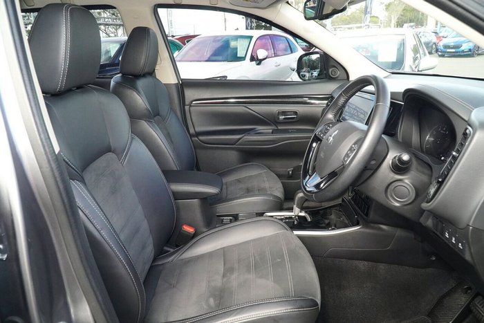 2019 Mitsubishi Outlander LS