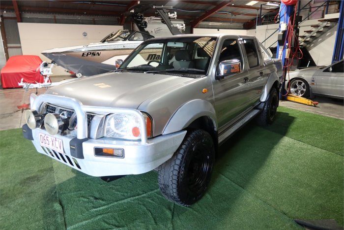 2005 Nissan Navara
