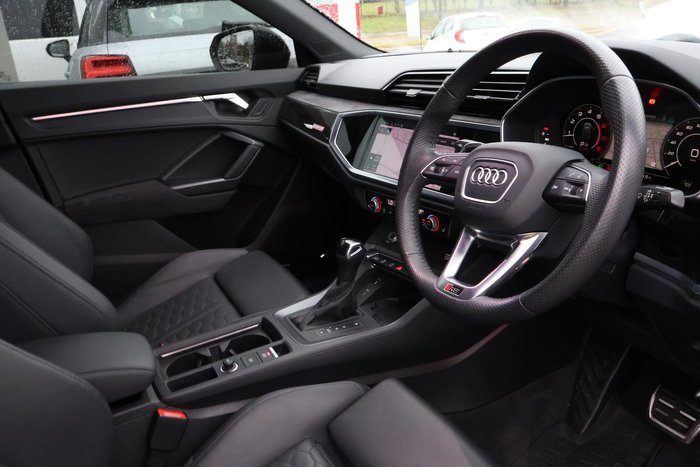2022 Audi RS Q3