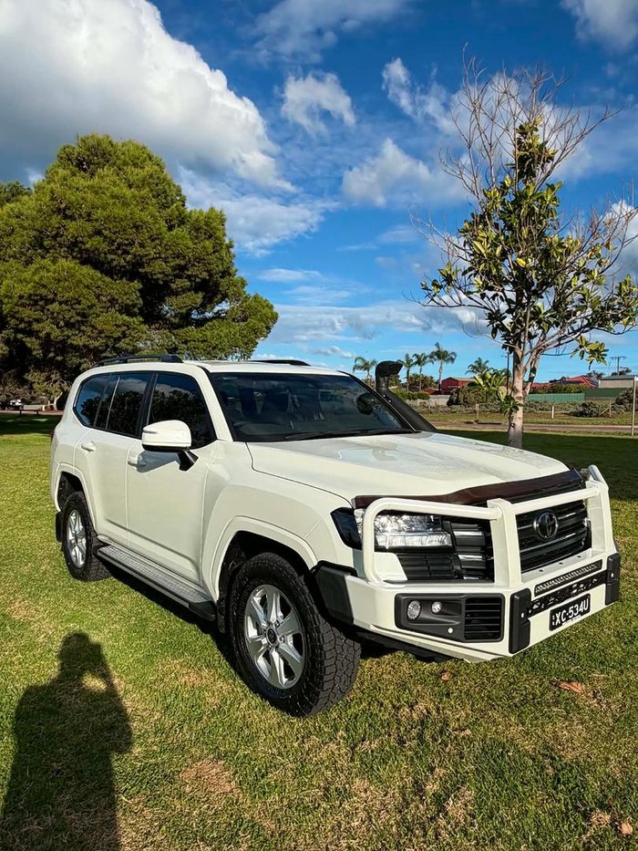 2022 Toyota Landcruiser