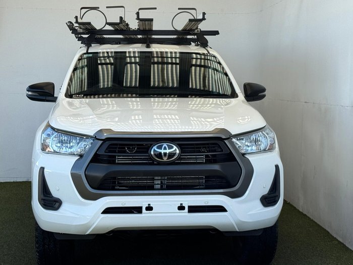 2021 Toyota Hilux SR