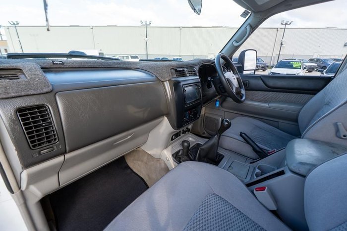 2003 Nissan Patrol ST