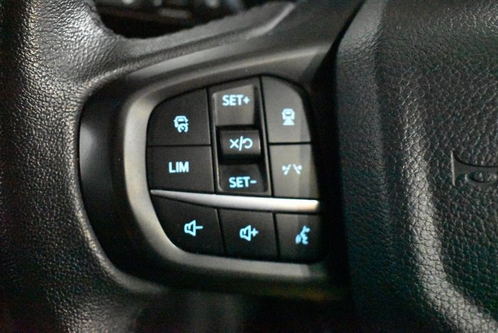 2023 Ford Everest Sport