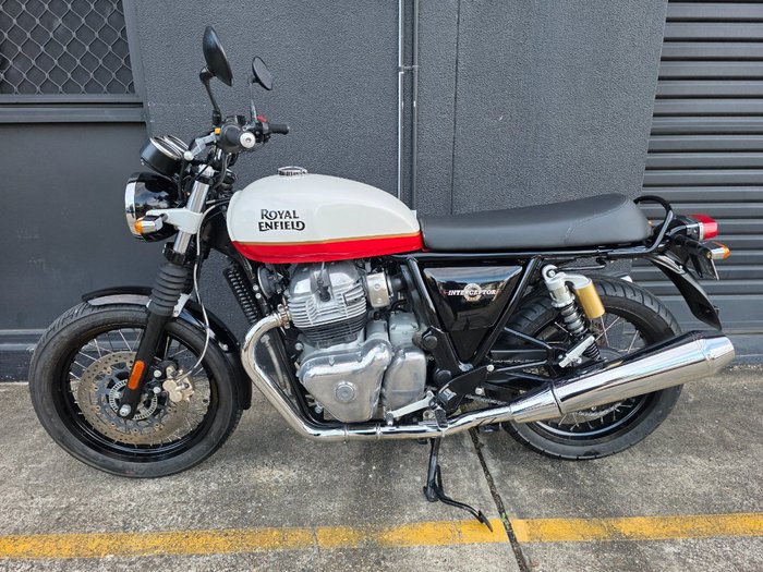 2021 Royal Enfield INTERCEPTOR 650 CUSTOM WHITE