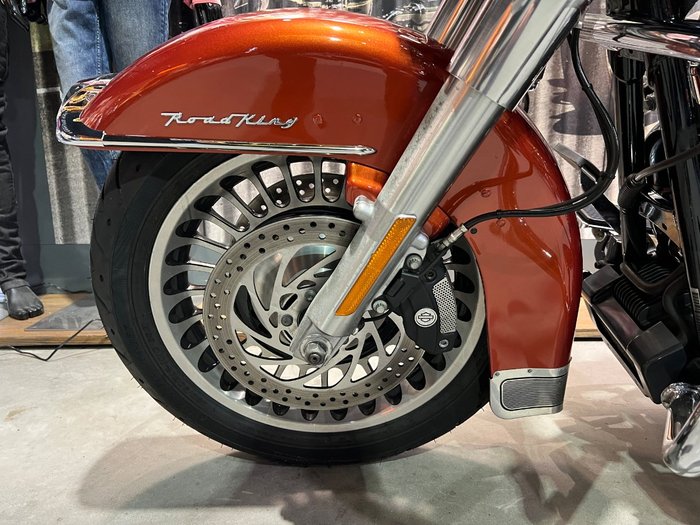2011 HARLEY-DAVIDSON FLHR ROAD KING