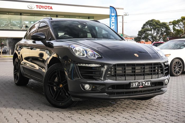2018 Porsche Macan S