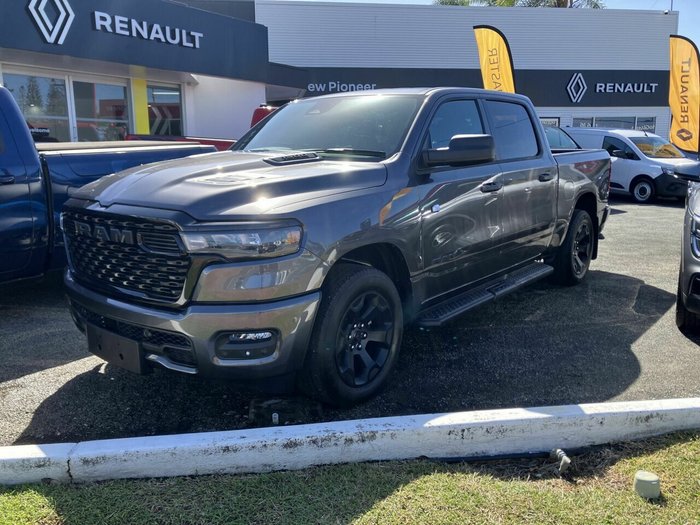 2026 RAM 1500 Express Black Edition Hurricane SO