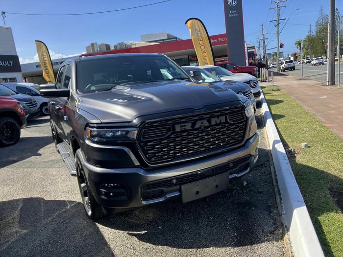 2026 RAM 1500 Express Black Edition Hurricane SO
